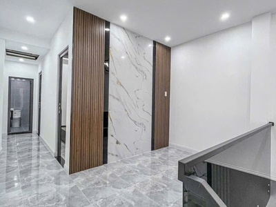 Căn nhà 95m , 2 tầng hiện đại giá 2 tỷ 100   pháp lý chuẩn 3