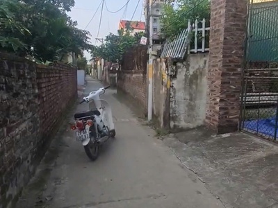 Chính chủ mở bán 2 lô f0 đội 1 xã tự nhiên cũ gần chợ diện tích: hơn 100m2/lô 1