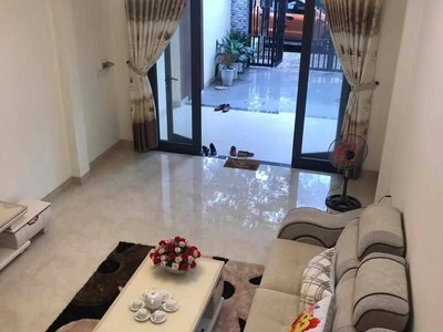 Giá rẻ - nhà đẹp 3 tầng , dt 106m2, mt phước tường sát tôn đản - cẩm lệ - chỉ 4.69 tỷ 0