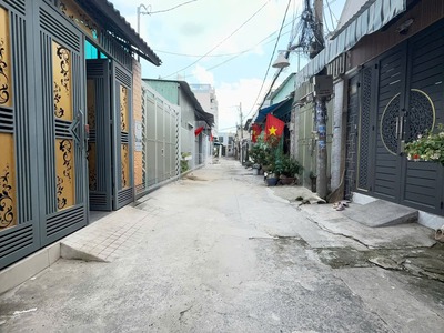 Nhà 4 tầng btct mới đẹp lung linh 60m2, ngay bến xe buýt hiệp thành. quận 12. 4