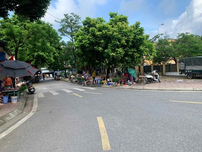 Bán nhà cổ linh-bát khối, 158m, mặt tiền 10.5m, ôtô tránh, nở hậu, full thổ cư 0