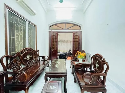 Đường láng - chính chủ cần bán - 87m mt 5m nhỉnh 9 tỷ - sổ vuông chính chủ 1