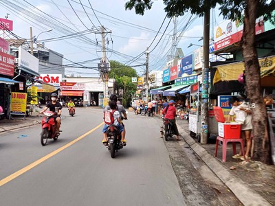 Bán đất mặt tiền 136m2 linh xuân   gần làng đh   kinh doanh sầm uất    giá rẻ hơn 30, đường 10m 2