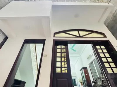 Đường láng - chính chủ cần bán - 87m mt 5m nhỉnh 9 tỷ - sổ vuông chính chủ 0