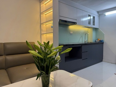 Bán nhà riêng phố ngã tư sở  đống đa 32m 5 tầng 2