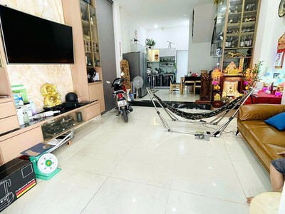 Bất động sản căn góc 2 mặt thoáng - khu nam long - phường phú thuận  q7 cũ 1
