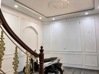 Cho thuê nhà mặt ngõ Tôn Đức Thắng An Dương ,Lê Chân . Mi , móng , spa , kết hợp ở ok 1
