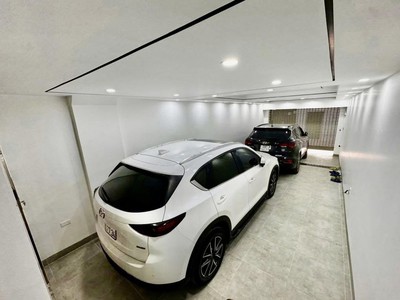 Bán Nhà 29 Phố Trạm, Cổ Linh, 60m2, 7 Tầng, Gara Ô Tô, Thang Máy, Kinh Doanh 1
