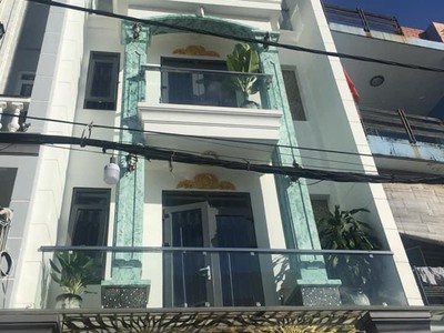 Bán nhà 4 tầng HXH đường Quang Trung, P8, Gò Vấp. DT 4.7x15m Giá 6.5 tỷ 0