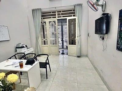 Giảm mạnh 500tr  nhà vuông 2 tầng 84m2   trường chinh q12 1