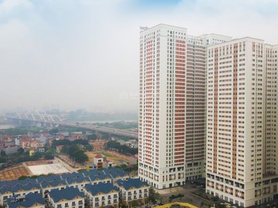 Cần chuyển nhượng 3 căn liền kề đẹp nhất, view công viên kđt phú thị riverside gia lâm 1