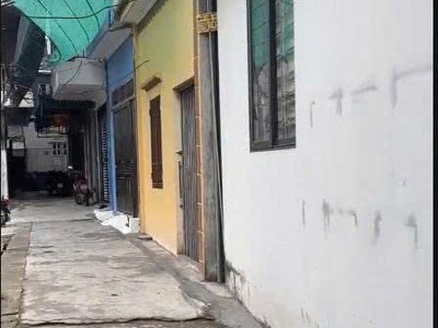 Bán nhà dân xây ngay trung tm trần lãm, ngõ xe máy thoáng, 50m2, thẳng tắp ra lý bôn 2