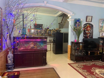 Bán nhà dân xây ngay trung tm trần lãm, ngõ xe máy thoáng, 50m2, thẳng tắp ra lý bôn 0