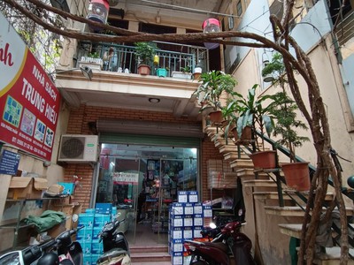 Căn hiếm nguyễn ngọc nại  5t 117m  mt4.3m 3 thoáng sổ vuông nở hậu chỉ 325tr/m2 0