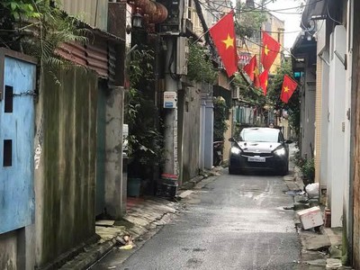 Nhà tư đình chủ cần bán gấp . ngõ thông - gần phố cổ linh - bát khối - khu vực phát triển 3