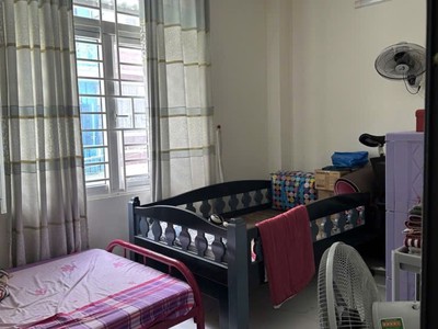 Giảm mạnh 400tr  nhà vuông 3 tầng, đường 7m, 92m2   thạnh lộc 22 q12 2