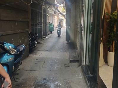 Bán nhà ngõ phố quốc tử giám đống đa 30m 5 tầng 0