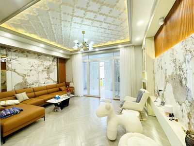 Villa an cư lạc nghiệp tại quận 7 - vuông vức, ngang lớn hiếm có - 8.8 tỷ 0