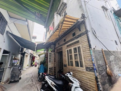 cháy nhà tp hcm quận 11 - lô góc trung tâm chỉ 2.35 tỷ  2