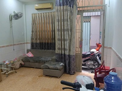  hot hot tp hcm quận 11 - nhà đẹp hơn 2 tỷ - hẻm xe ba gác - ngay trung tâm    3
