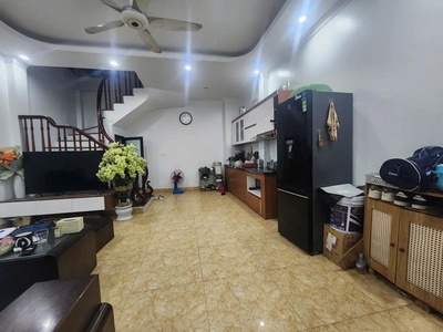 Bán nhà  hà đông    nhà lô góc   ngõ ba gác thoáng 35 m2 5 tầng tiện ích chỉ 6.05 tỷ 0