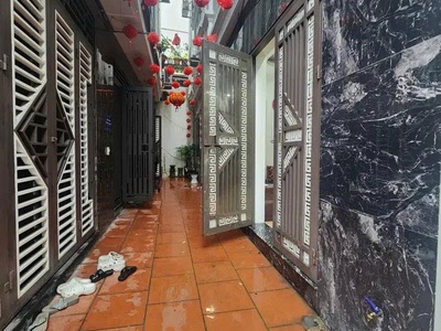 Bán nhà  hà đông    nhà lô góc   ngõ ba gác thoáng 35 m2 5 tầng tiện ích chỉ 6.05 tỷ 2