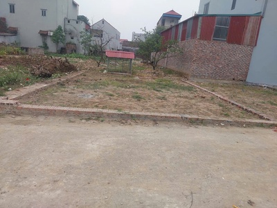 Bán gấp 50m đất tổ 9, quang minh, mê linh.  nay là thôn ấp tre . full thổ cư, mặt tiền rộng 1