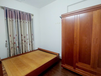 Cho thuê chung cư G3C Vũ Phạm Hàm, 60m, 2 phòng ngủ, đủ đồ 12 triệu 5