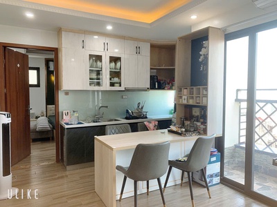 Cho thuê Căn hộ dịch vụ 1N1K View toàn mặt hồ tại Ngõ 193 Phố Trích Sài, Tây Hồ. Chỉ 13tr 5