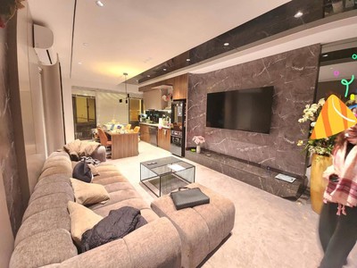 Bán Nhà Ngõ 81 Phố Trạm, Cổ Linh, Long Biên, 50m2, 6 tầng, gara ô tô, thang máy 0