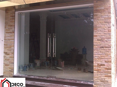 Cửa kính bản lề sàn cho cửa hàng và showroom 0