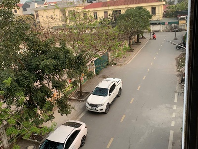 Chính chủ cần bán nhanh nhà mới xây xong đối diện tiểu học Đông La Hoài Đức 6