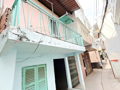 Nhà hẻm 14 hưng phú phường chánh hưng, giá : 3.38 tỷ  t/l 1