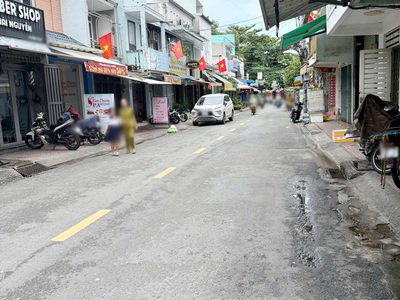 Cho thuê nnc mt đường số p4q8. giá 20 triệu 1