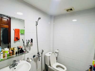 Nhà Phố Hoàng Ngân - Oto Qua Nhà - Kinh Doanh - Phân Khúc Cực Hiếm 3