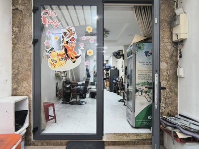Hẻm nhựa xe tải sạch đẹp, 2 mặt hẻm trước sau, có cửa sau - khu vip dân trí - đang cho thuê, phù 1