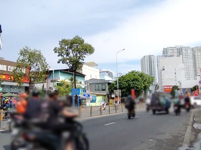 Nhà 4 tầng mặt tiền kinh doanh đường phạm hùng p5 q8 4