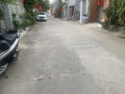 Bán nhà gác lững, dt 148m2   kiệt 6m lạc long quân   gần chợ hòa khánh   chỉ 4.69 tỷ 2