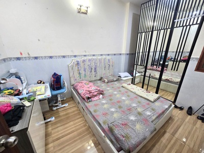 Bán nhà 3 tầng linh xuân thủ đức   62m  - 3pn   hẻm xe hơi   gần làng đại học   chỉ 6 tỷ 4