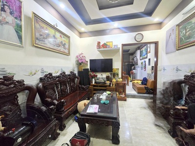 Bán nhà 3 tầng linh xuân thủ đức   62m  - 3pn   hẻm xe hơi   gần làng đại học   chỉ 6 tỷ 0