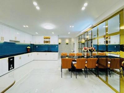 Bán nhà 96m2  5x19.3  4 tầng full nội thất   đường 6m   cách phú mỹ hưng 5 phút   giá 9.2 tỷ 2