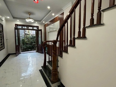 Trung tâm hà Trì Bà Triệu Hà Đông ô tô lùi cửa 31m 6 tầng giá yêu thương 2