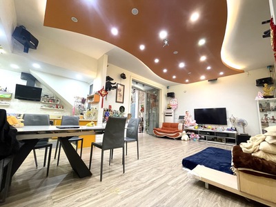 Đồng nhân,hai bà trưng 23tỷ 101m gần phố nhất khu vực,hàng hiếm,giá đầu tư 3