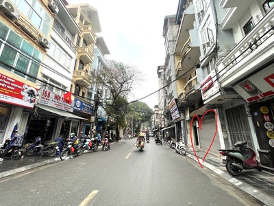 Đồng nhân,hai bà trưng 23tỷ 101m gần phố nhất khu vực,hàng hiếm,giá đầu tư 0
