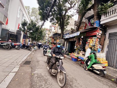 Mặt phố hồng mai,hai bà trưng 22tỷ 60m kinh doanh,cho thuê,đối diện trường học 1