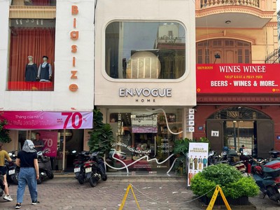 Bán nhà 5 tầng, đẹp, ở luôn, mp trung yên 3 - trung hoà, 90m2, mặt tiền: 5m, 35,9 tỷ 2