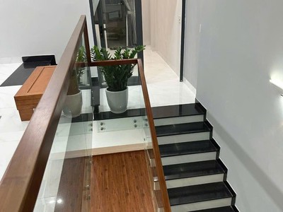 Chính chủ gửi bán nhà 3 tầng mt đường lương khánh thiện, p hoà khánh.đà nẵng 1