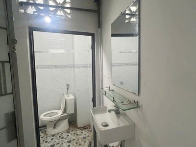 Nhà sát mặt tiền  phú thọ hòa, hxh, khủng 82m2  6,3 x 15m , chỉ nhĩnh 8 tỷ ,sổ hồng riêng 2
