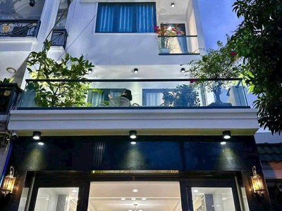 Gấp bán và thương lượng tốt - cách mt quang trung 1 căn - xe hơi ngủ trong nhà 0