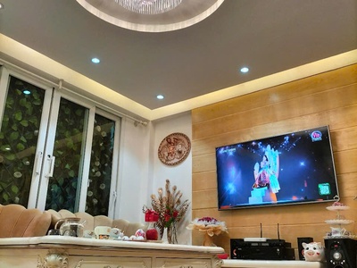 Bán nhà đẹp   vị trí đắc địa phố khâm thiên 0